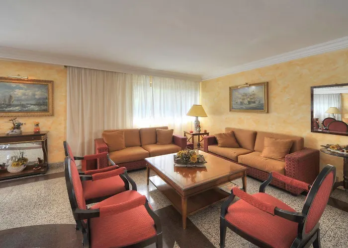 Aurora Garden 3*